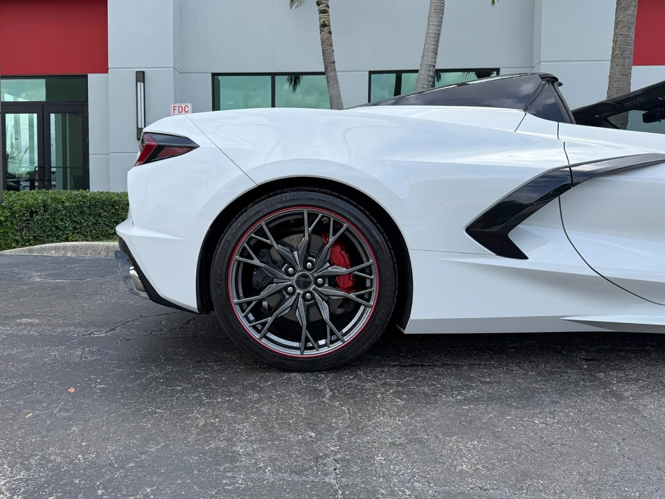 2023 Chevrolet Corvette C8 - Image 4 of 31