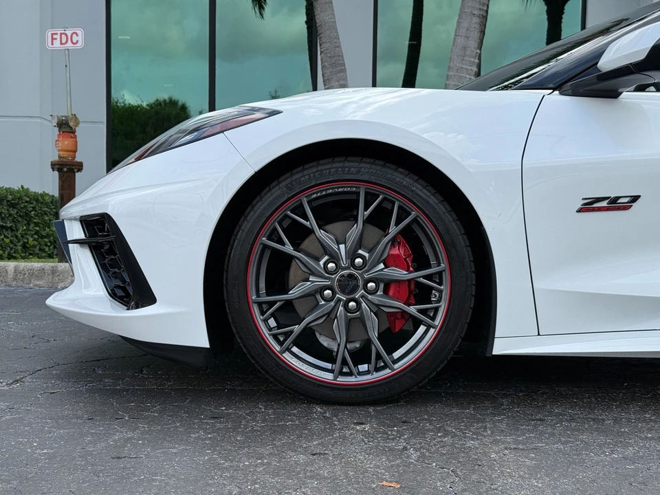 2023 Chevrolet Corvette C8 - Image 13 of 31