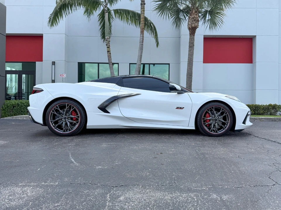 2023 Chevrolet Corvette C8 - Image 21 of 31