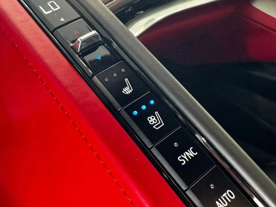 2023 Chevrolet Corvette C8 - Image 14 of 19