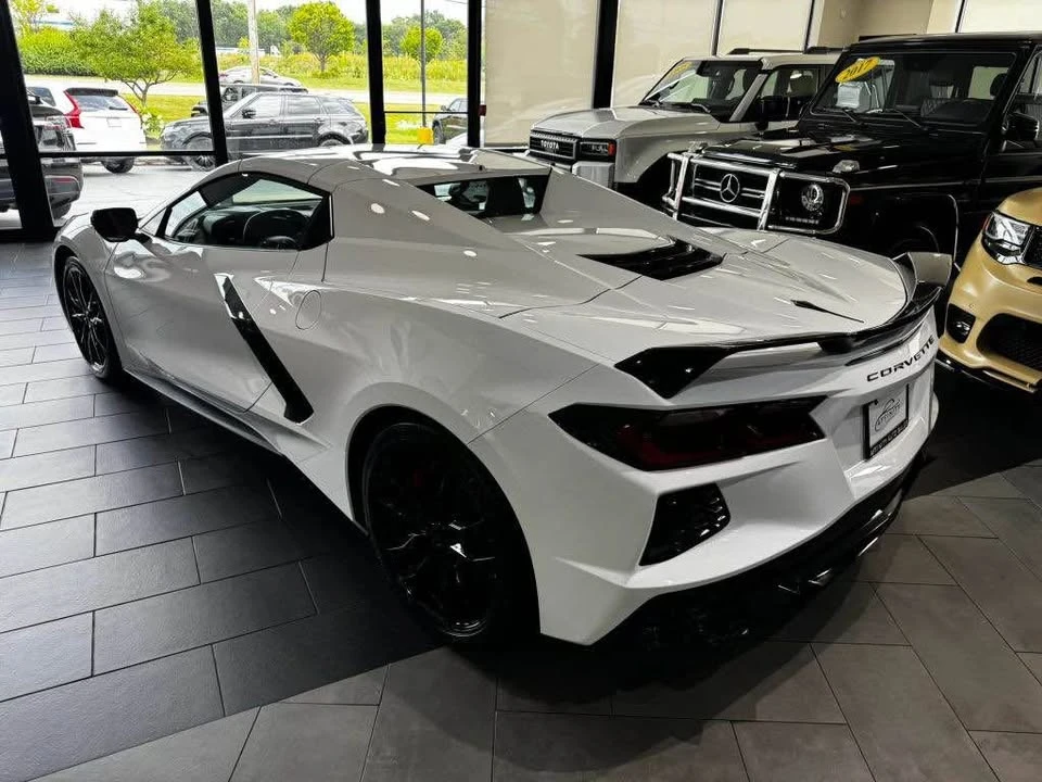 2023 Chevrolet Corvette C8 - Image 16 of 19