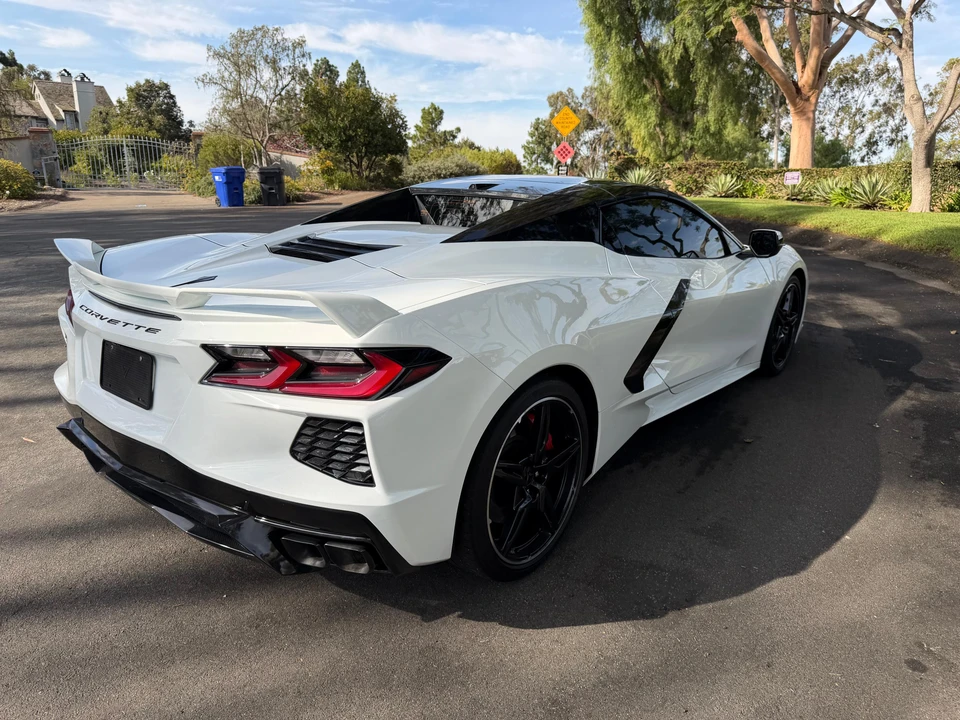2023 Chevrolet Corvette C8 - Image 13 of 31