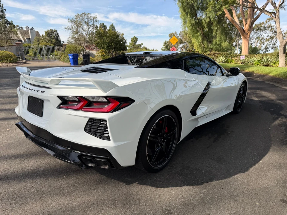 2023 Chevrolet Corvette C8 - Image 12 of 31