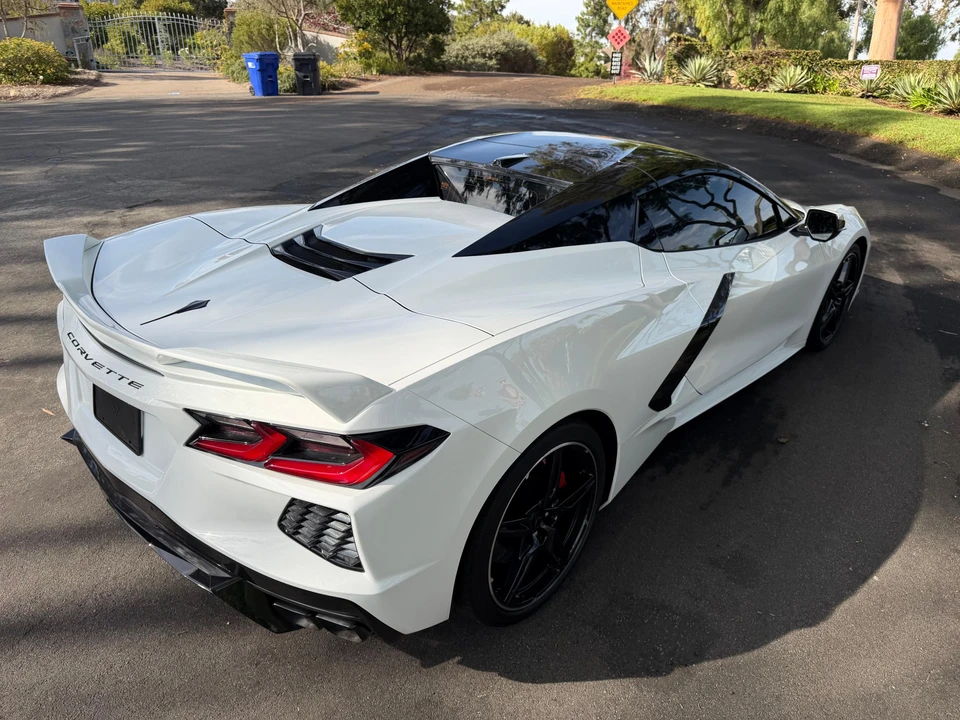 2023 Chevrolet Corvette C8 - Image 14 of 31