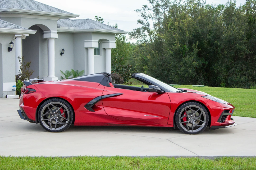 2023 Chevrolet Corvette C8 - Image 8 of 31