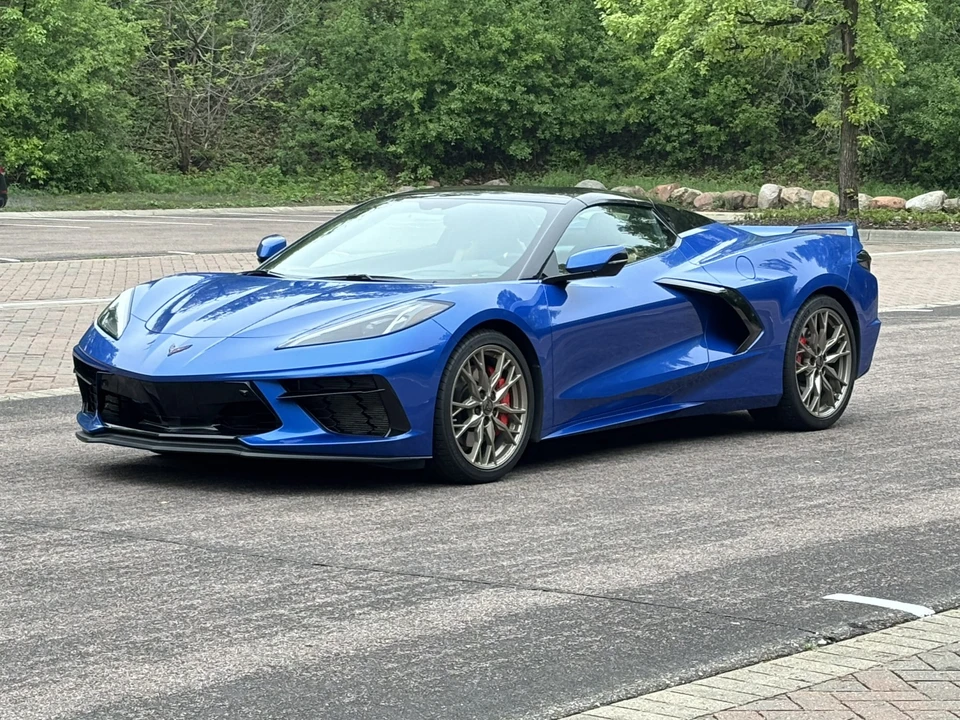 2023 Chevrolet Corvette C8 - Image 2 of 31