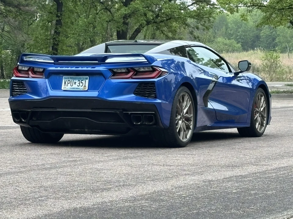 2023 Chevrolet Corvette C8 - Image 12 of 31