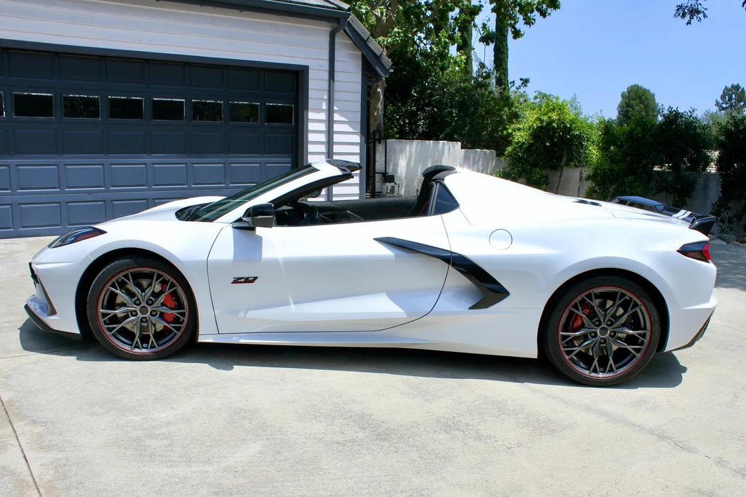 2023 Chevrolet Corvette C8 - Image 3 of 31