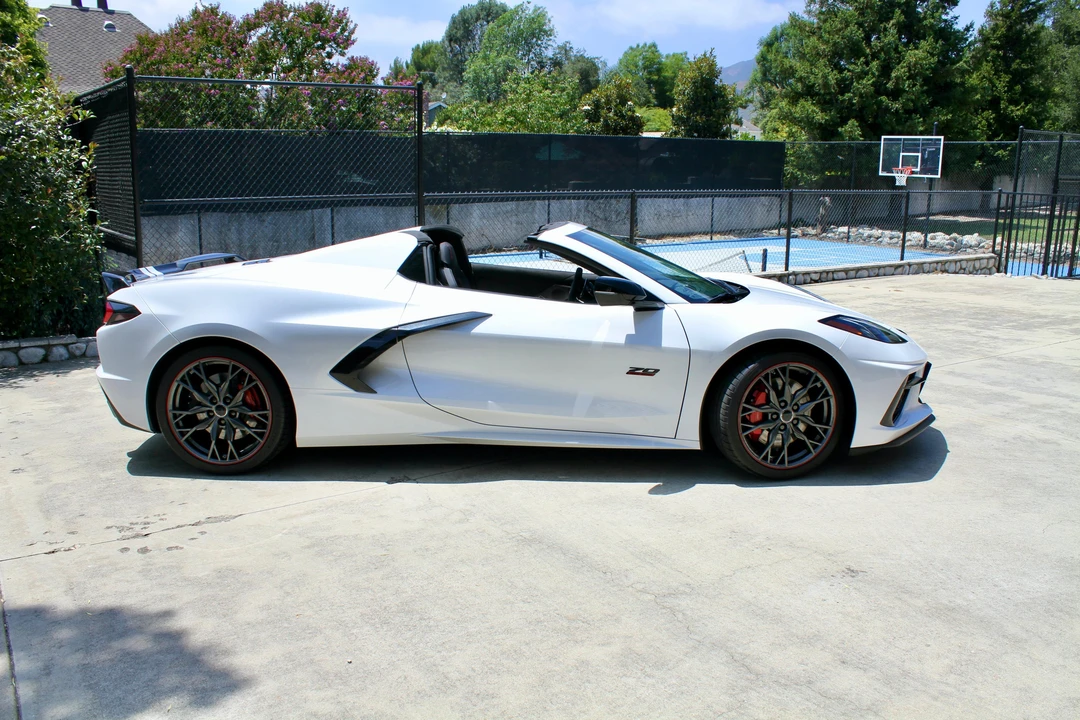 2023 Chevrolet Corvette C8 - Image 10 of 31