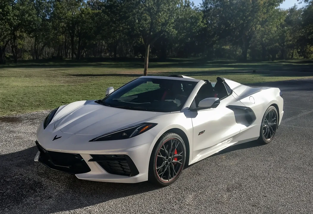 2023 Chevrolet Corvette C8 - Image 2 of 6