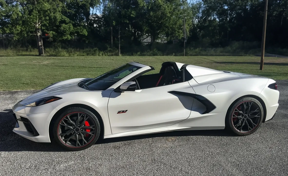 2023 Chevrolet Corvette C8 - Image 4 of 6