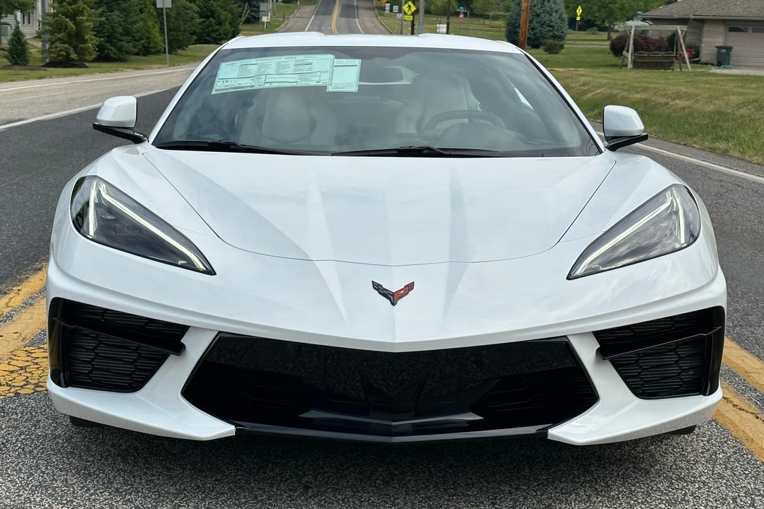 2023 Chevrolet Corvette C8 - Image 2 of 31