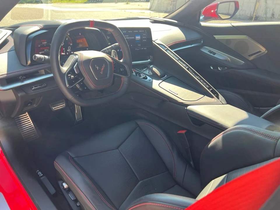2023 Chevrolet Corvette C8 - Image 16 of 31