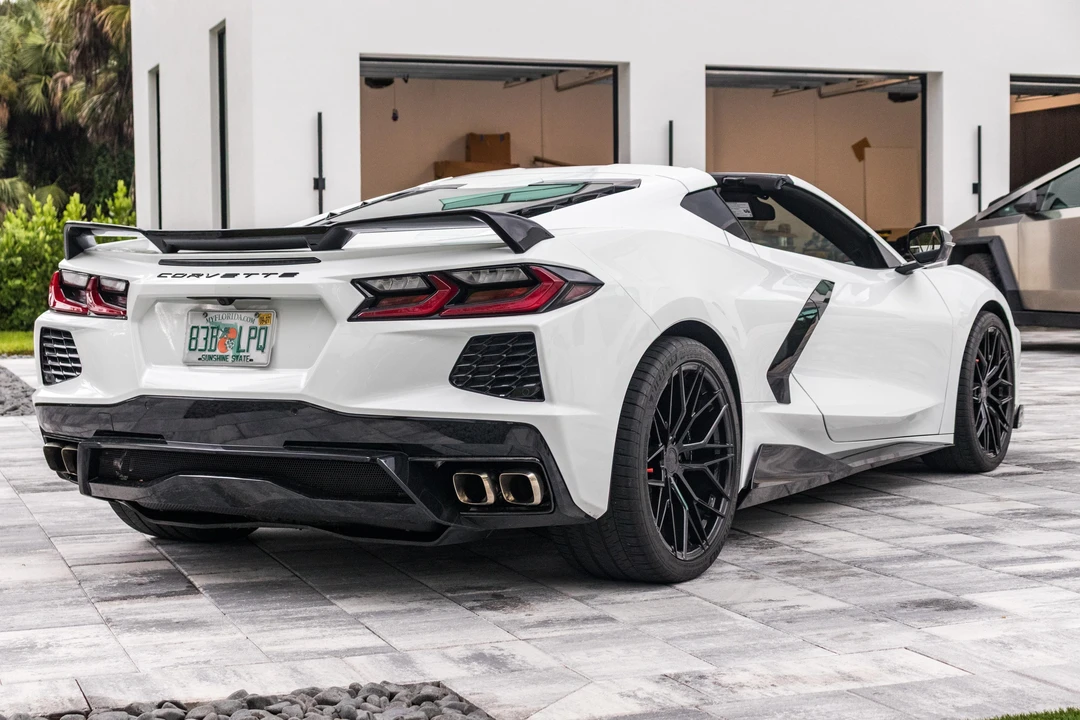 2023 Chevrolet Corvette C8 - Image 9 of 31
