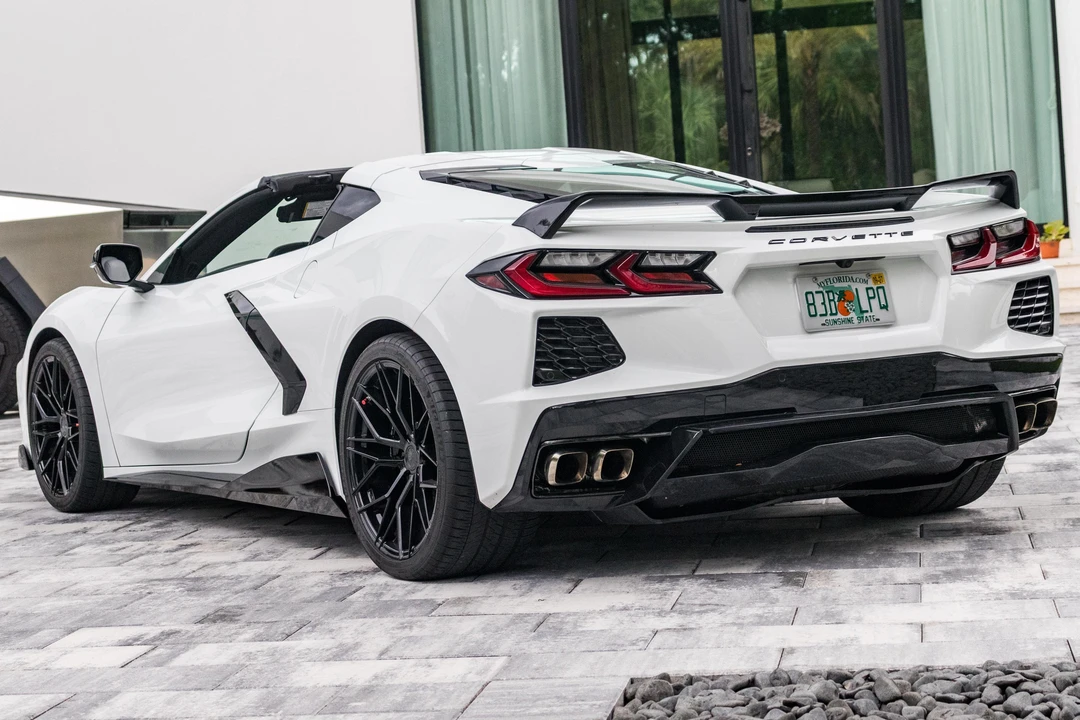 2023 Chevrolet Corvette C8 - Image 8 of 31