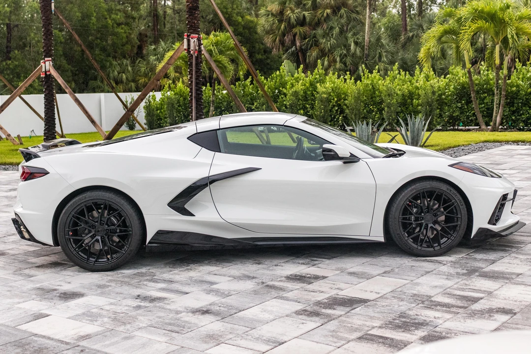 2023 Chevrolet Corvette C8 - Image 18 of 31