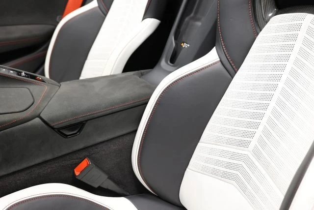 2023 Chevrolet Corvette C8 - Image 18 of 31