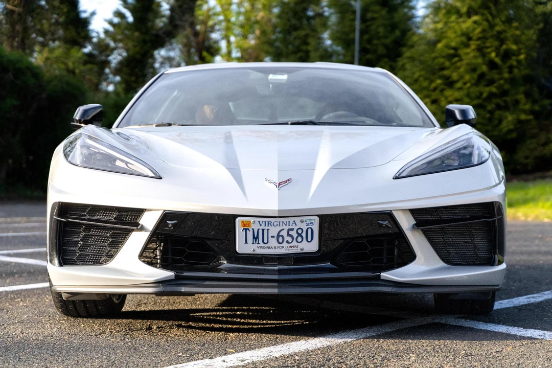 2023 Chevrolet Corvette C8 - Image 2 of 31