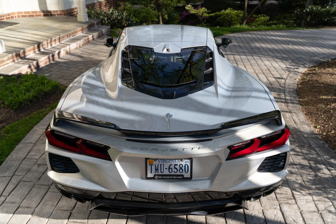 2023 Chevrolet Corvette C8 - Image 12 of 31