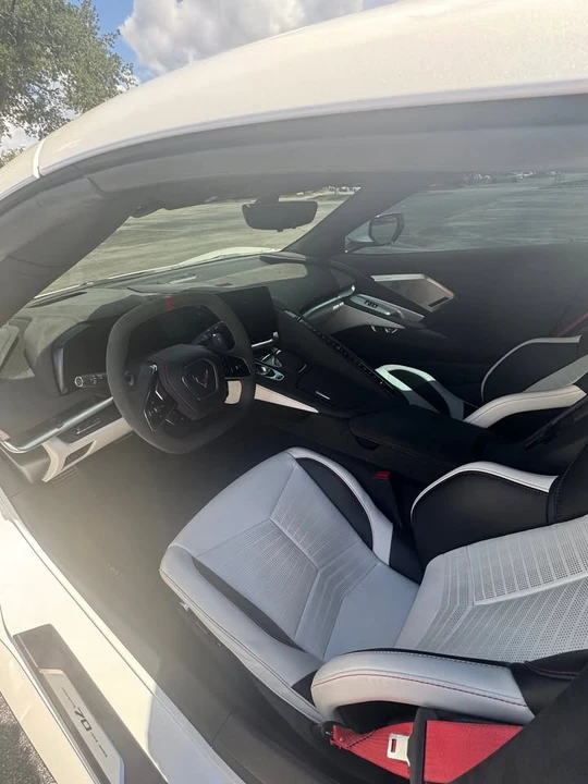 2023 Chevrolet Corvette C8 - Image 11 of 15