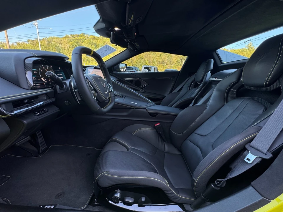 2023 Chevrolet Corvette C8 - Image 17 of 21