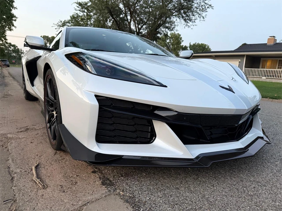 2023 Chevrolet Corvette C8 Z06 - Image 16 of 31