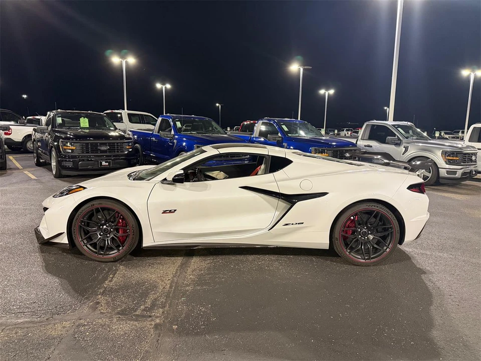 2023 Chevrolet Corvette C8 Z06 - Image 26 of 31