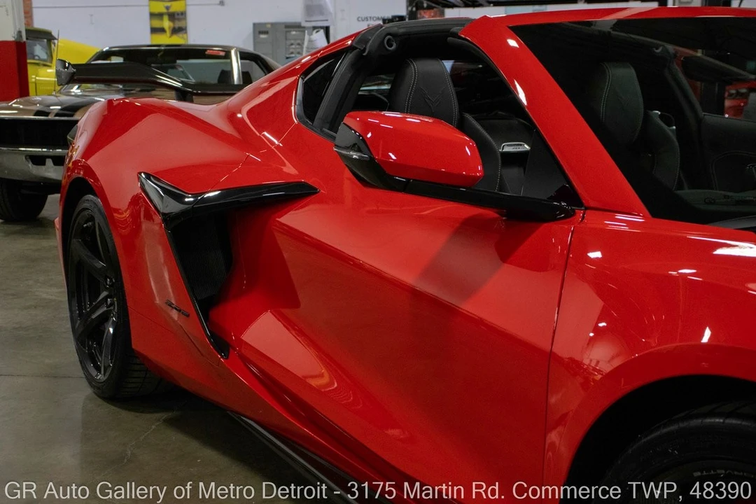 2023 Chevrolet Corvette C8 Z06 - Image 25 of 31