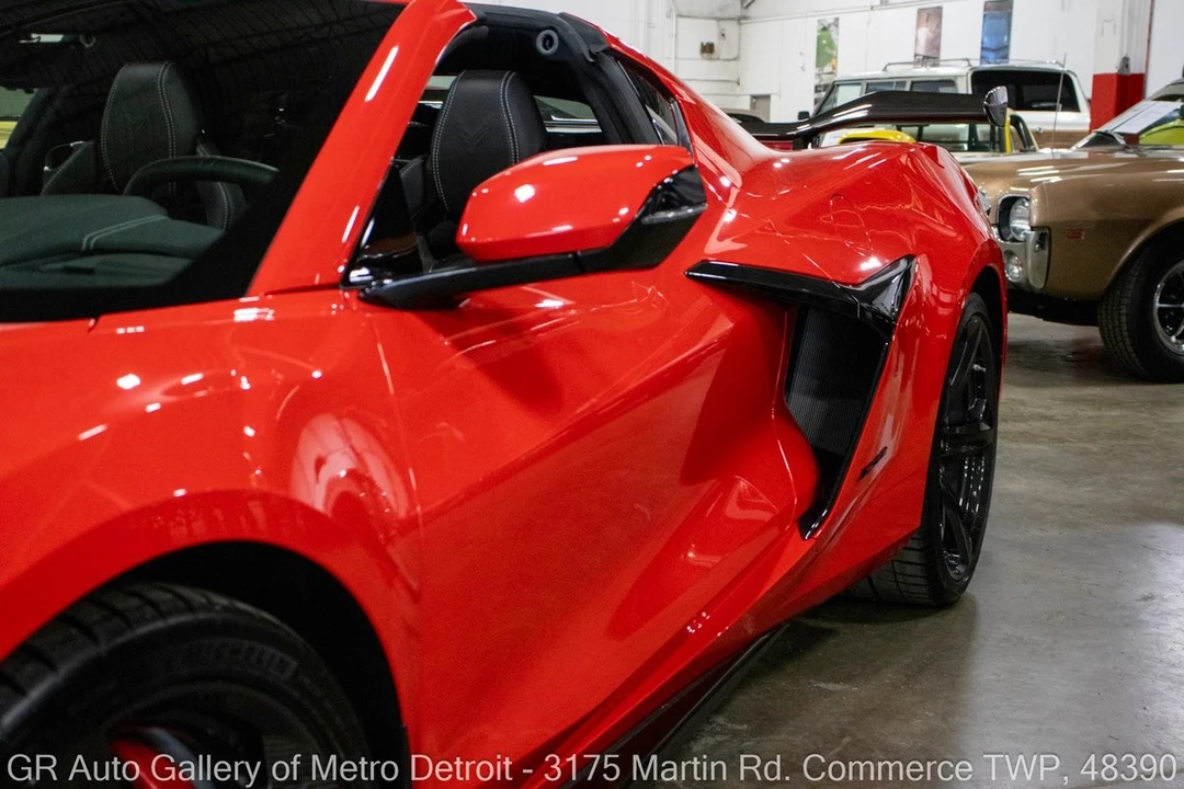 2023 Chevrolet Corvette C8 Z06 - Image 22 of 31