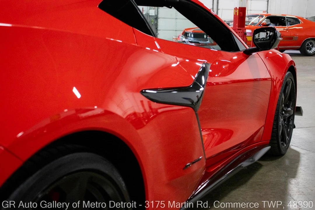 2023 Chevrolet Corvette C8 Z06 - Image 24 of 31