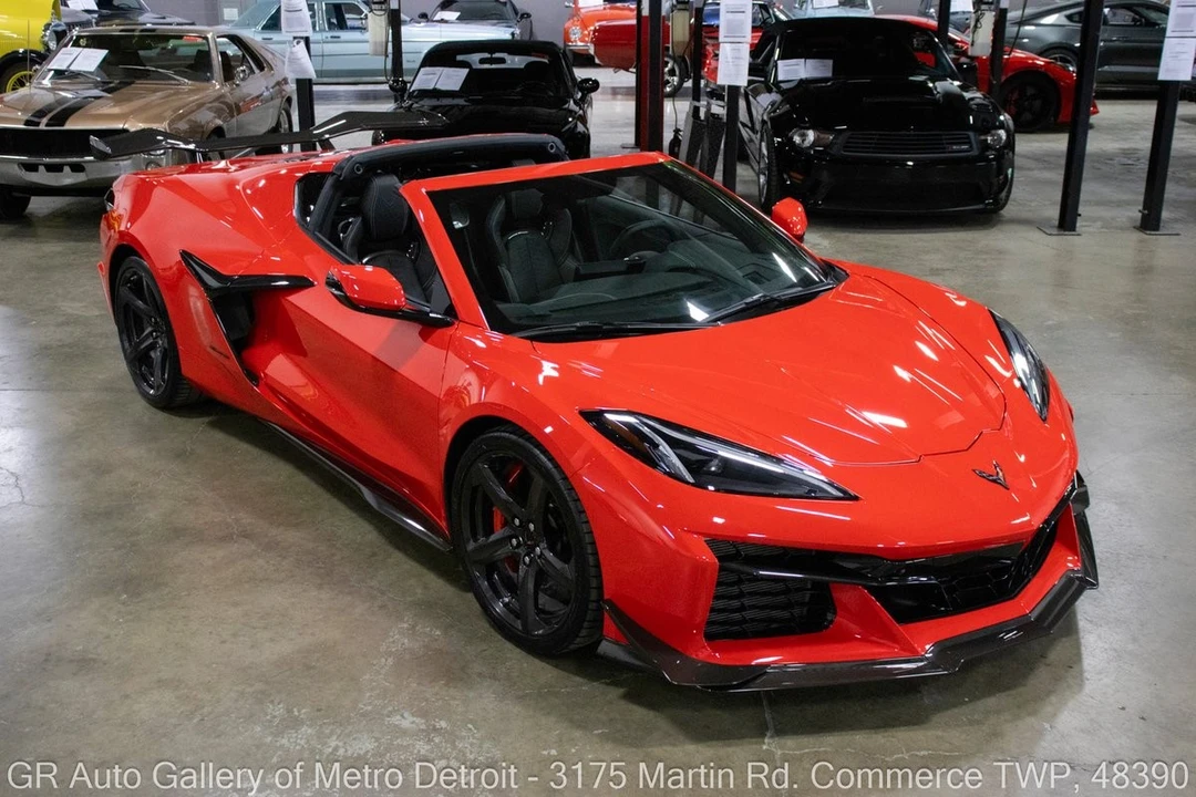 2023 Chevrolet Corvette C8 Z06 - Image 10 of 31