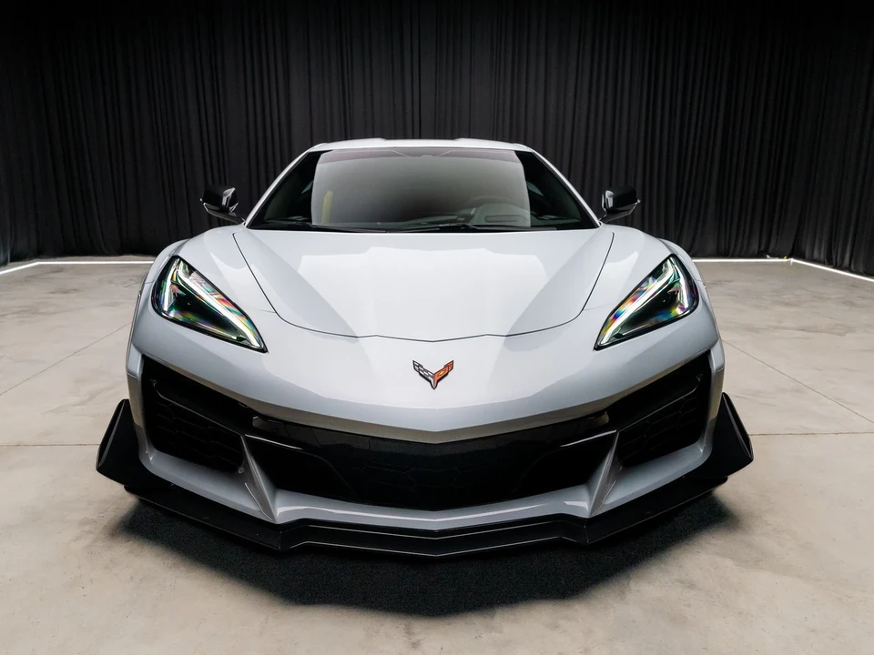 2023 Chevrolet Corvette C8 Z06 - Image 8 of 12