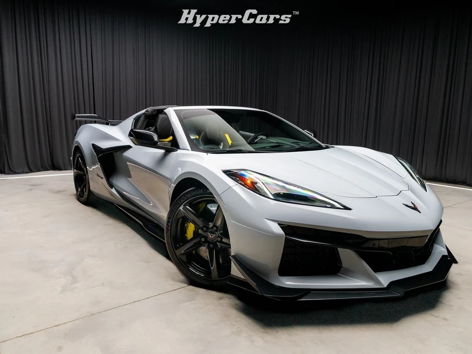 2023 Chevrolet Corvette C8 Z06 - Image 6 of 12