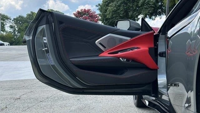 2023 Chevrolet Corvette C8 Z06 - Image 19 of 21