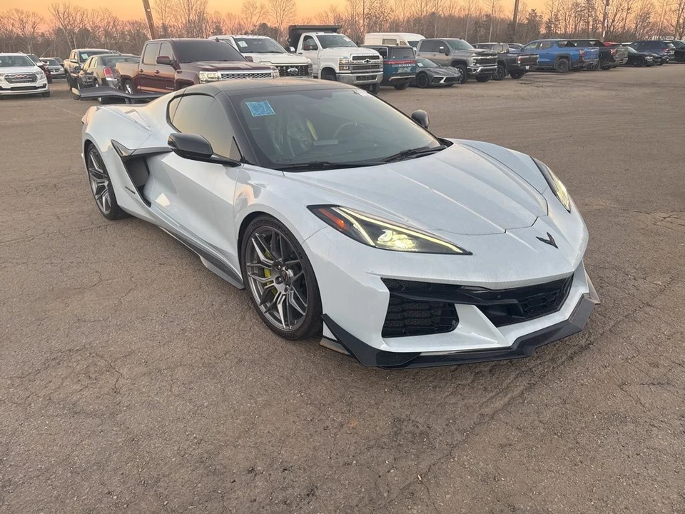 2023 Chevrolet Corvette C8 Z06 - Image 4 of 6