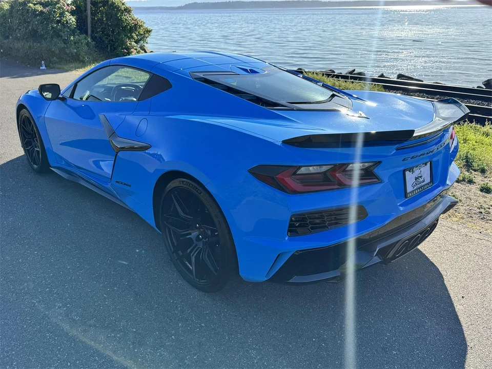 2023 Chevrolet Corvette C8 Z06 - Image 7 of 31