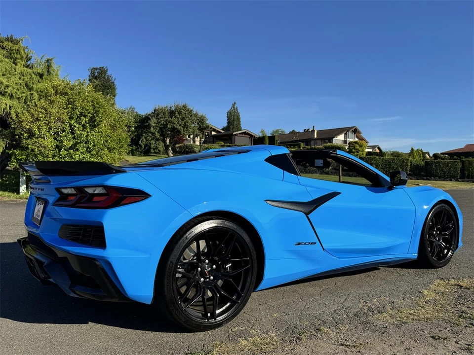 2023 Chevrolet Corvette C8 Z06 - Image 14 of 31