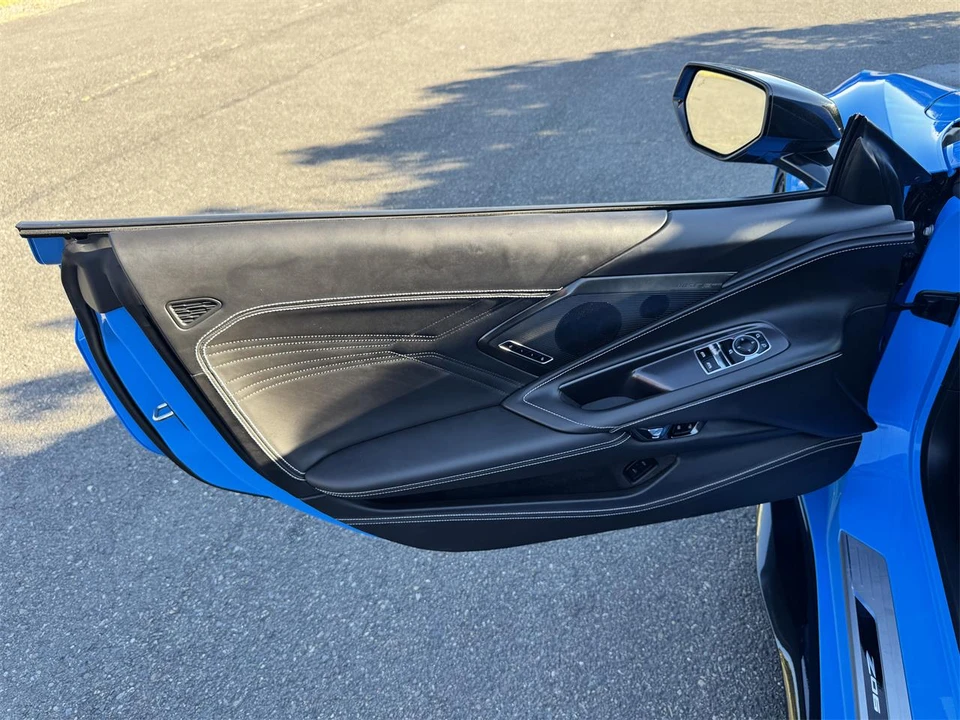 2023 Chevrolet Corvette C8 Z06 - Image 29 of 31