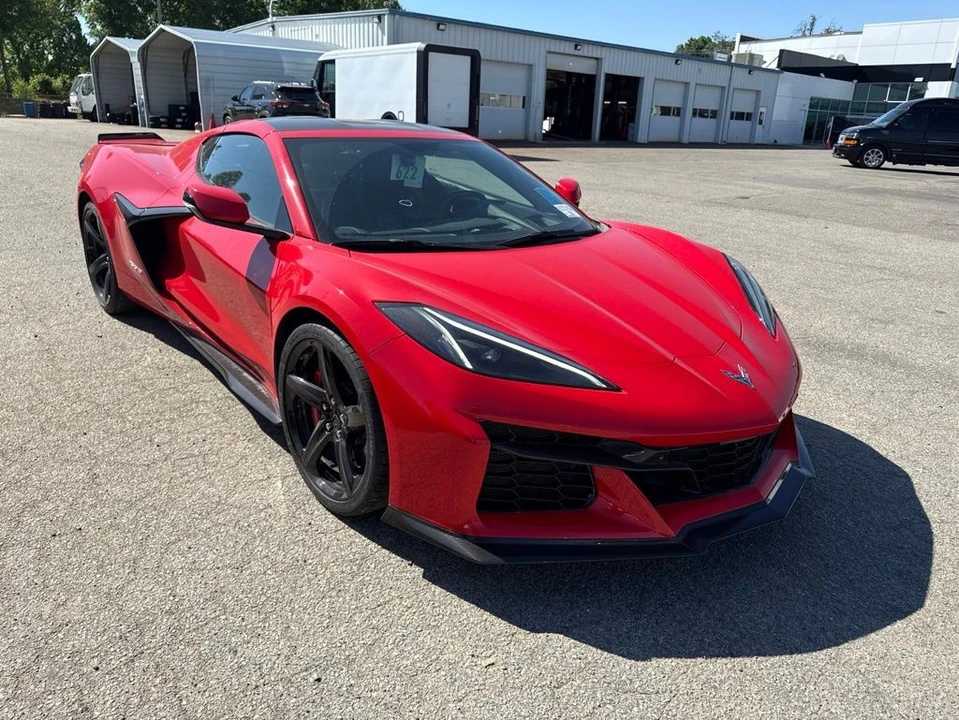 2023 Chevrolet Corvette C8 Z06 - Image 4 of 7