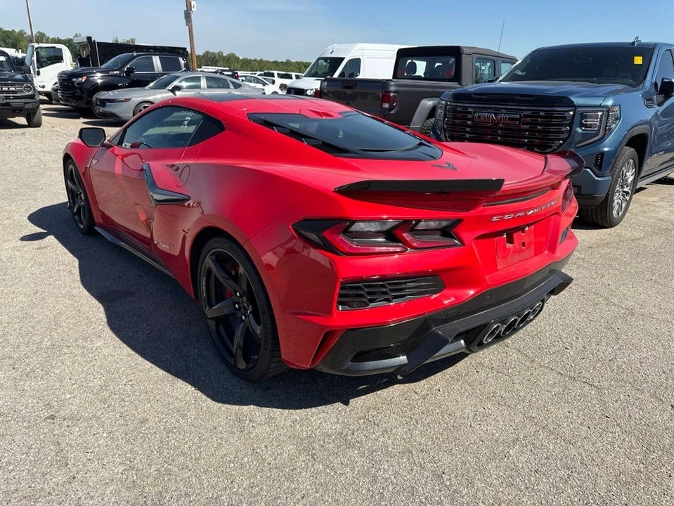 2023 Chevrolet Corvette C8 Z06 - Image 2 of 7