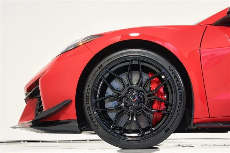 2023 Chevrolet Corvette C8 Z06 - Image 7 of 31