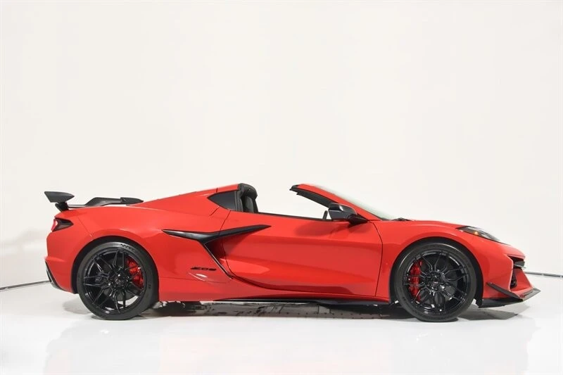 2023 Chevrolet Corvette C8 Z06 - Image 13 of 31