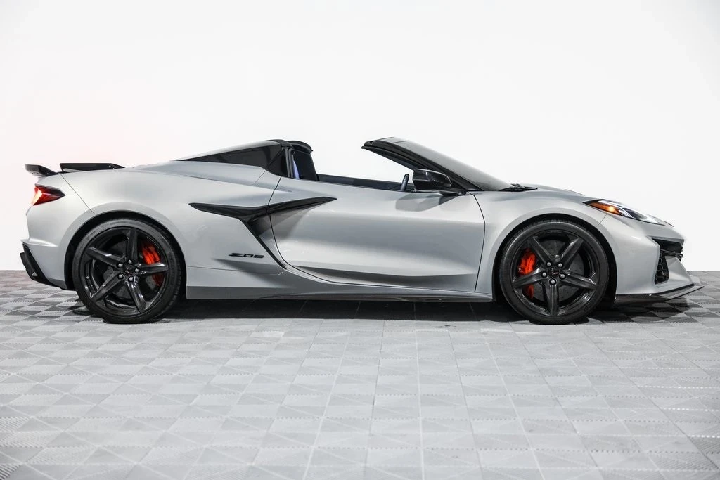 2023 Chevrolet Corvette C8 Z06 - Image 9 of 21