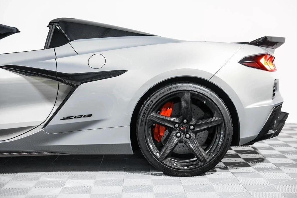 2023 Chevrolet Corvette C8 Z06 - Image 17 of 21