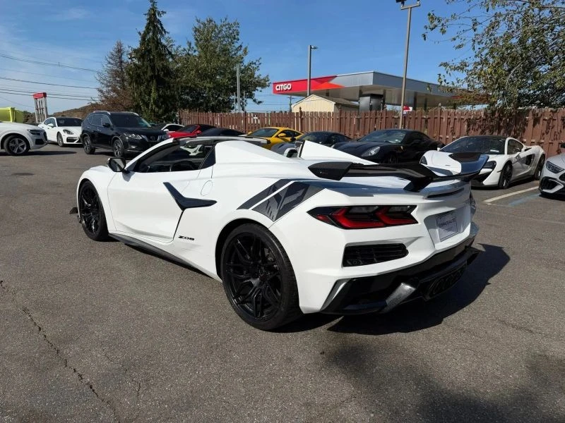 2023 Chevrolet Corvette C8 Z06 - Image 3 of 12