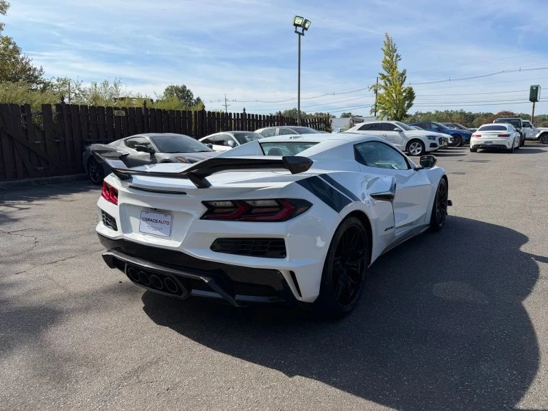 2023 Chevrolet Corvette C8 Z06 - Image 5 of 12