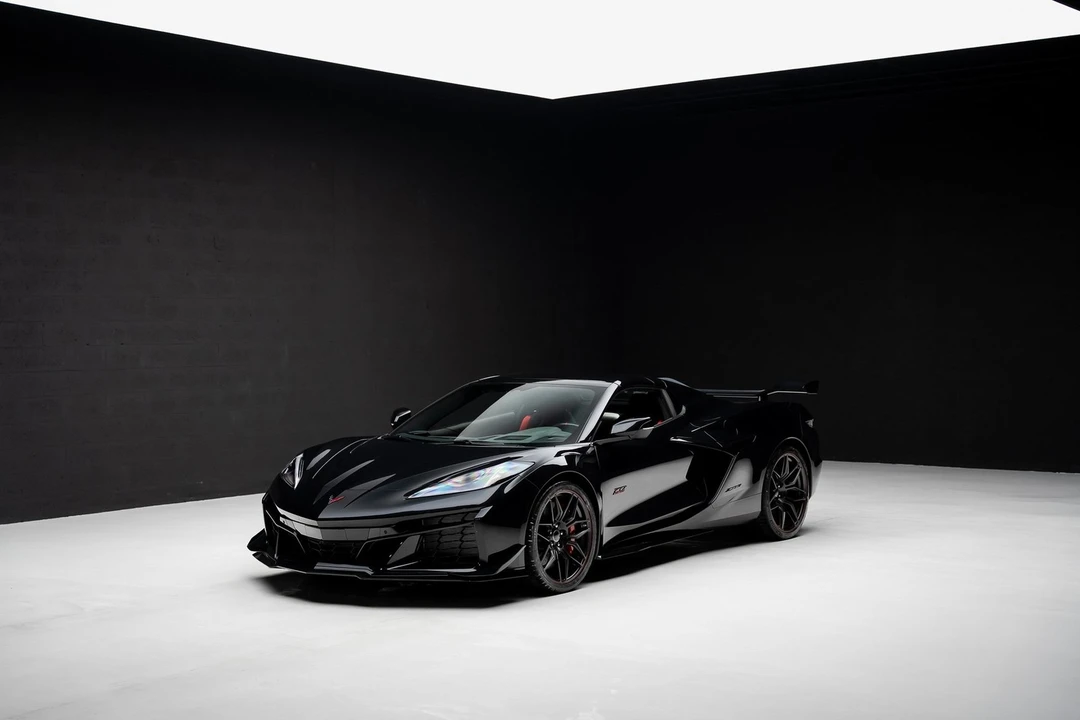 2023 Chevrolet Corvette C8 Z06 - Image 4 of 12