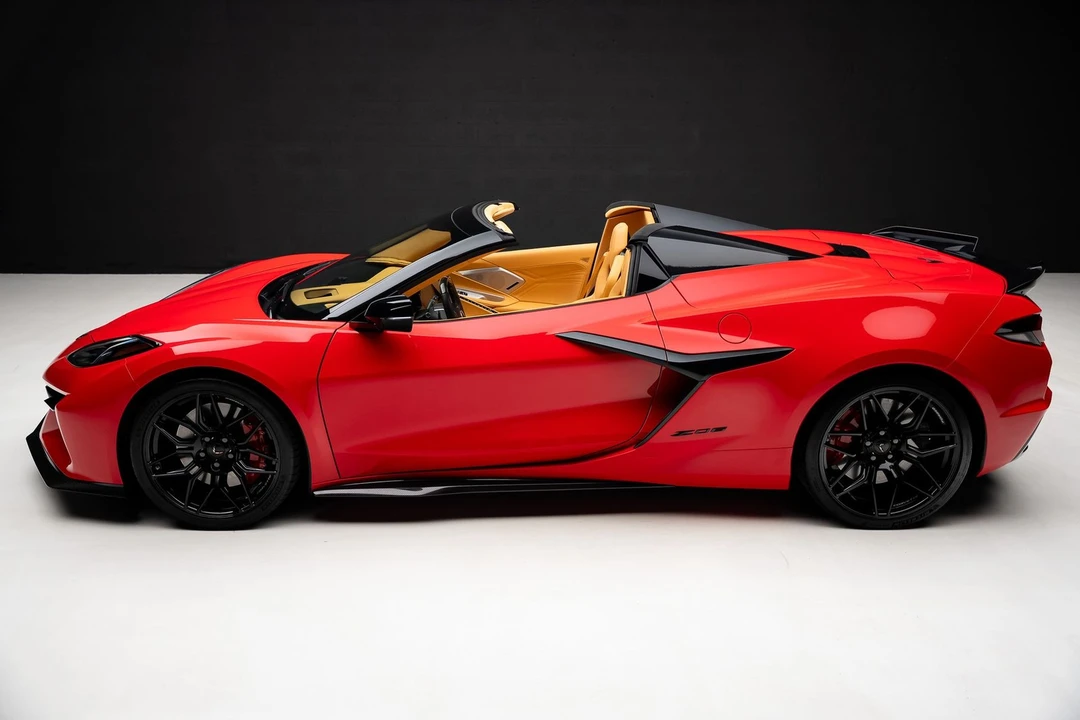 2023 Chevrolet Corvette C8 Z06 - Image 19 of 31