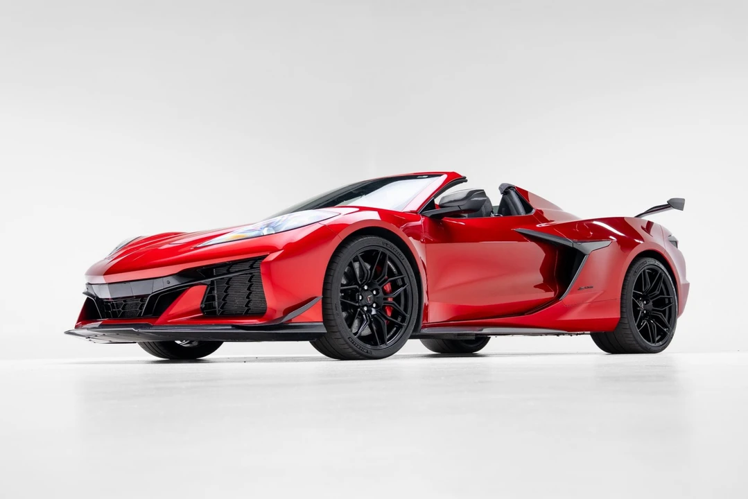 2023 Chevrolet Corvette C8 Z06 - Image 8 of 12