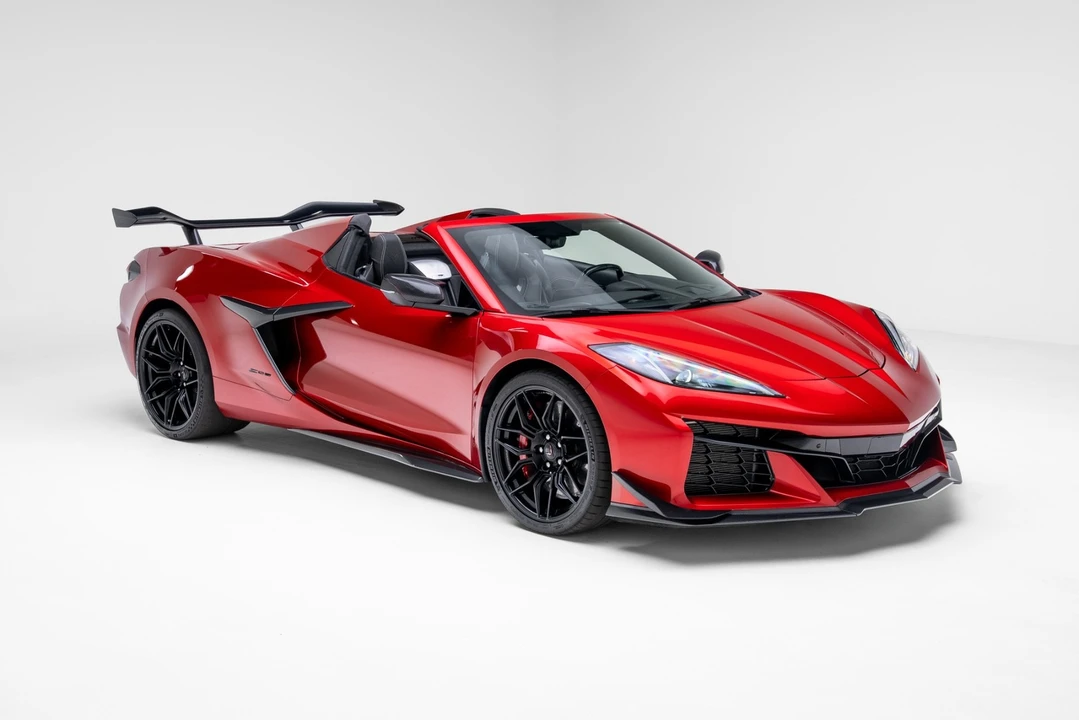 2023 Chevrolet Corvette C8 Z06 - Image 4 of 12